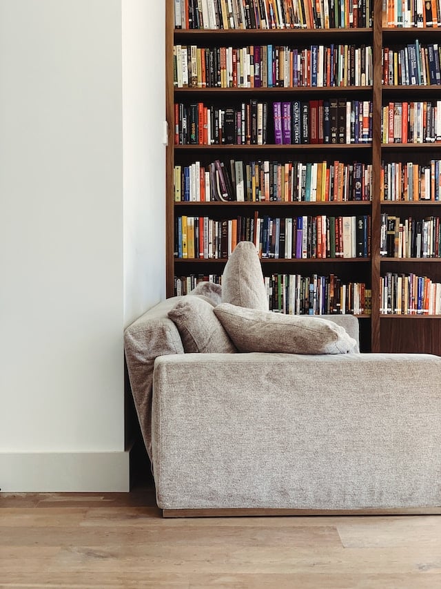 Habiller votre maison avec une bibliothèque sur mesure, qualité française