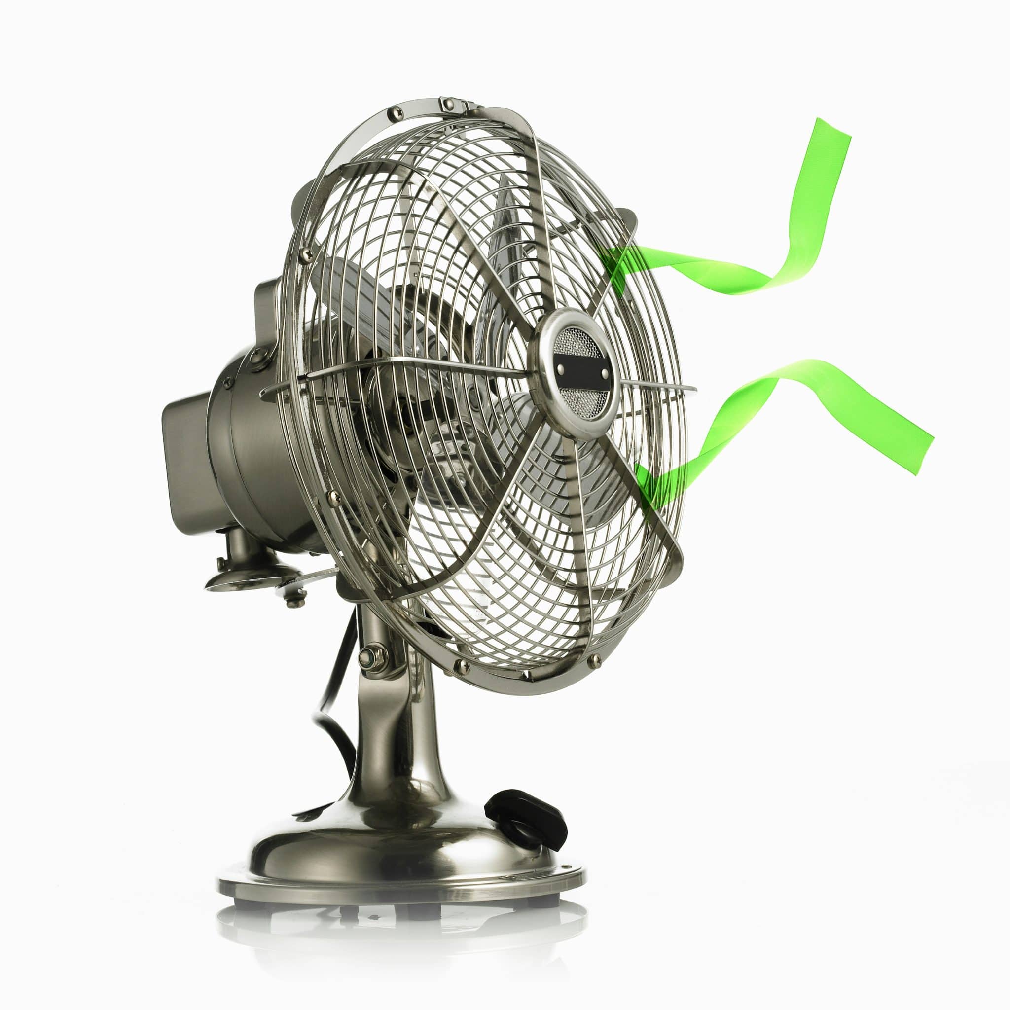 Ventilateur connecté : Les ventilateurs refroidissent-ils une pièce ?