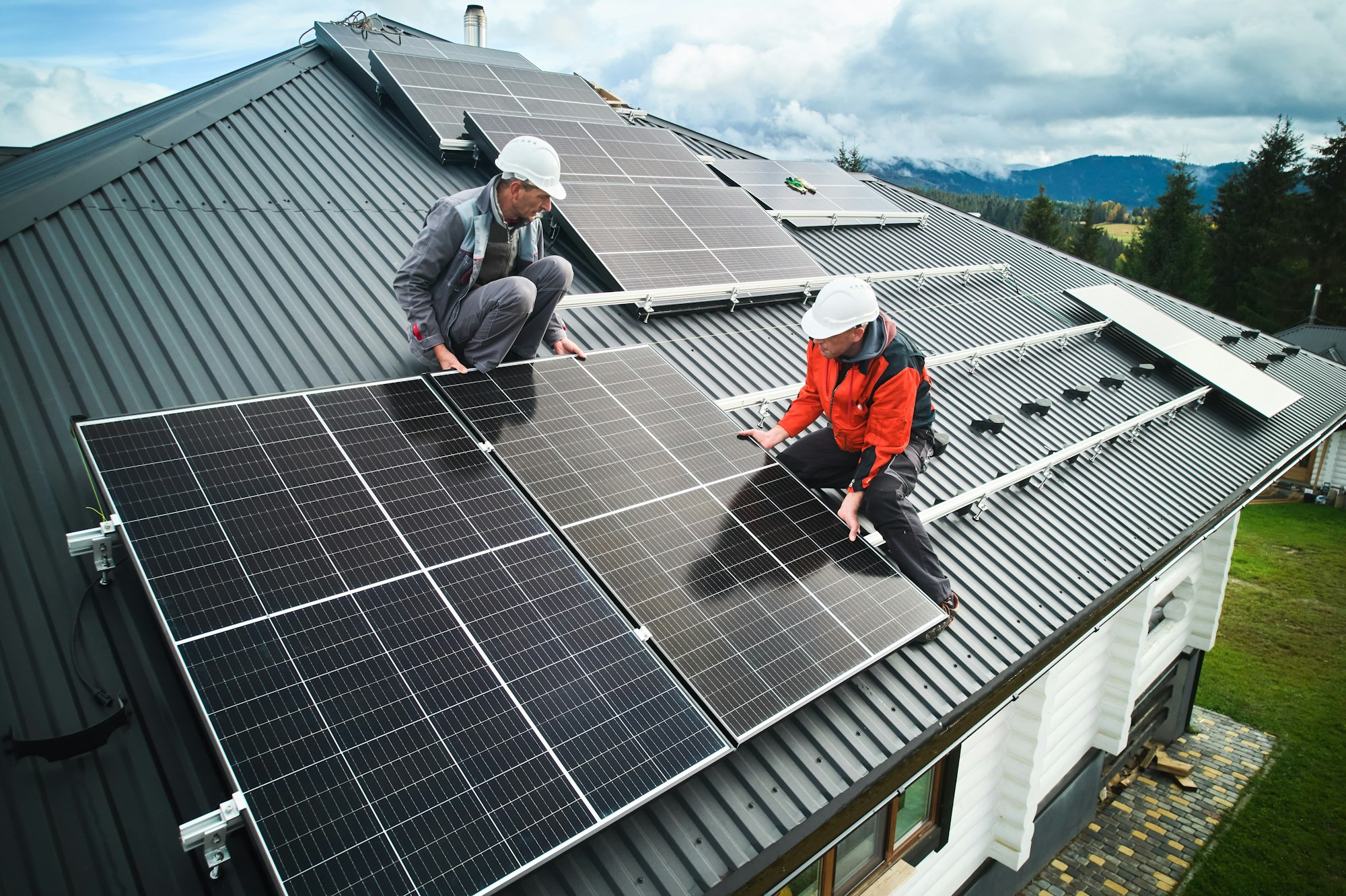 Pourquoi installer des panneaux solaires et photovoltaïques ?